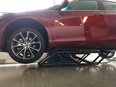 QuickJack Garage Lift with Mazda Miata